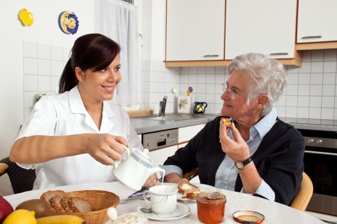 Ayuda a domicilio personas mayores